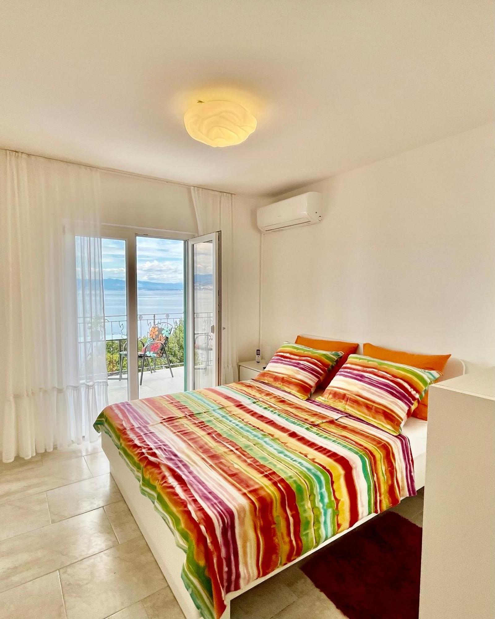 Apartments By The Sea Medveja, Opatija - 7720 ลอฟราน ภายนอก รูปภาพ